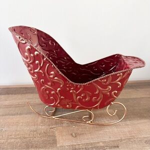 Vintage Metal Christmas Santa Sleigh Red & Gold Large Tabletop Centerpiece Decor